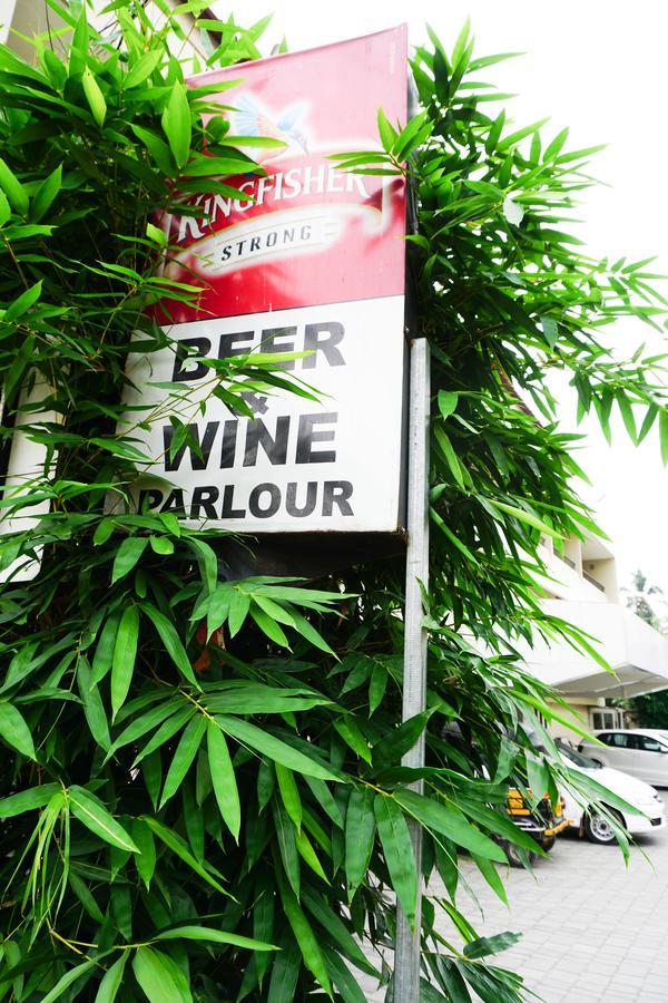 Hotel Keerthi Thiruvananthapuram Zewnętrze zdjęcie