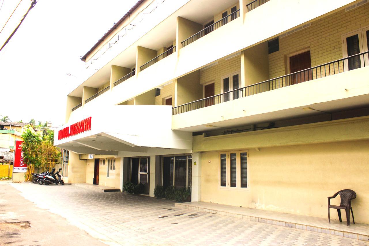 Hotel Keerthi Thiruvananthapuram Zewnętrze zdjęcie